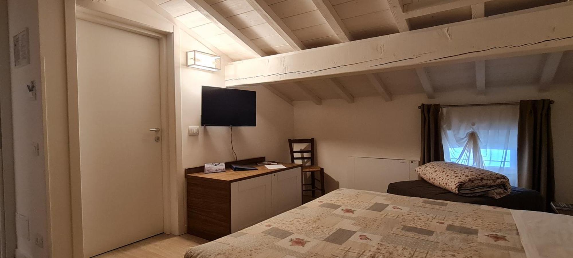 Carrera Home Appartamenti Verona - Bike Hotel Ruang foto