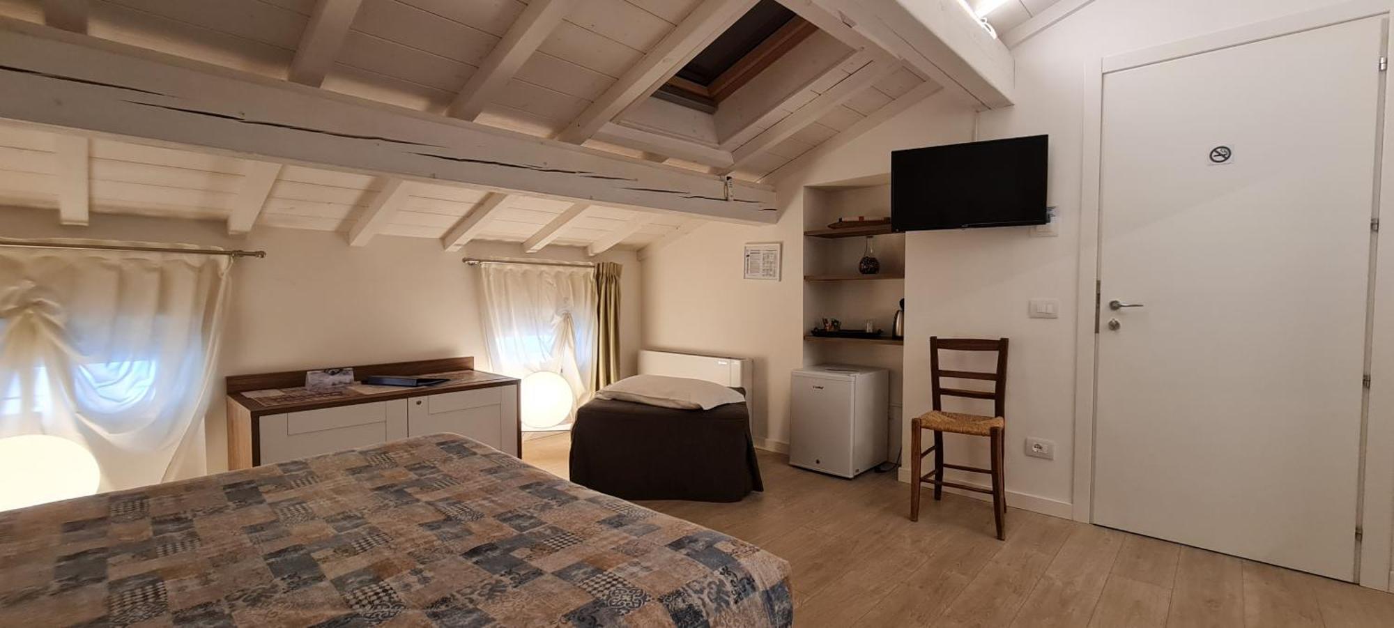 Carrera Home Appartamenti Verona - Bike Hotel Ruang foto